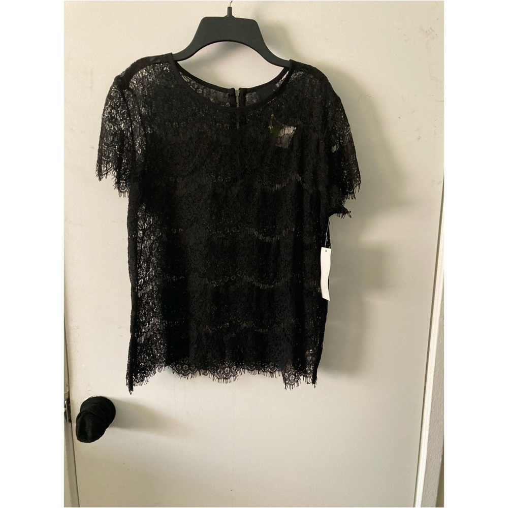 Black chic lace top, size large.